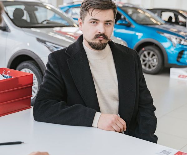 Business consultation and customer service representative